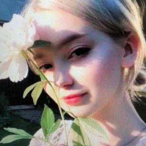 Meet your Posher, Prudence